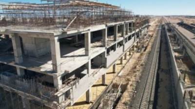 وزارة النقل تكشف نسب التنفيذ بمحطة العلمين للقطار السريع