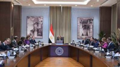 رئيس الوزراء: الدولة حريصة على تحسين معيشة المواطنين والخدمات المقدمة لهم