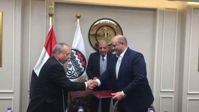 "عصمت" يشهد توقيع بروتوكول تعاون وشراكة لإقامة مشروع تصنيع زراعي وإنتاج حيواني