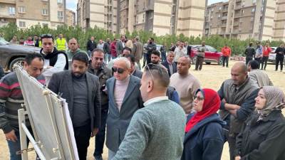 مسئولو الإسكان يتفقدون المشروعات الجاري تنفيذها بمدينة حدائق أكتوبر