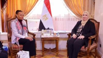 وزيرة التضامن تناقش الجهود المقدمة من الدولة فى الإغاثة لقطاع غزة والسودان