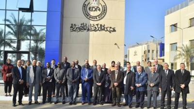 رئيس هيئة الدواء المصرية يستقبل مدير عام الهيئة التنزانية للأدوية والأجهزة الطبية