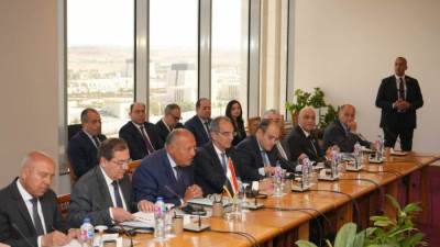 باسل رحمي: نعمل علي التعاون مع بلغاريا للنهوض بقطاع المشروعات المتوسطة والصغيرة