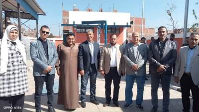 رئيس الجهاز التنفيذي لمياه الشرب والصرف يتفقد مشروعات مبادرة "حياة كريمة" بالقليوبية
