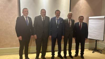 الوكيل واوغلو يبحثان الوصول بالتبادل التجاري بين مصر وتركيا الي 15 مليار دولار