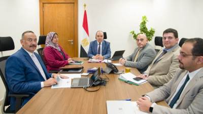 سويلم يلتقى رؤساء الإدارات المركزية للرى بمحافظات أسوان وسوهاج والفيوم وقنا وأسيوط
