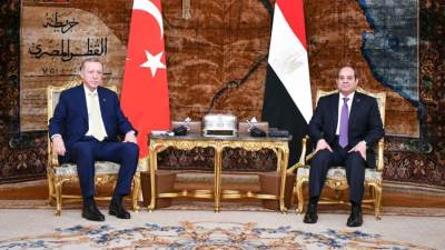 أسوشيتيد برس: زعيما مصر وتركيا يوحدان الجهود لوقف الهجوم الإسرائيلي الوشيك على رفح