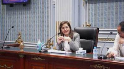 وزيرة التخطيط: زيادة الاستثمارات العامة لتبلغ 871.3 مليار جنيه خلال 22/2023