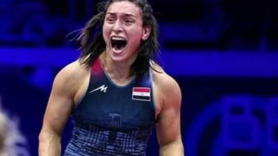 سمر حمزة تفوز بذهبية بطولة كليبان الدولية للمصارعة