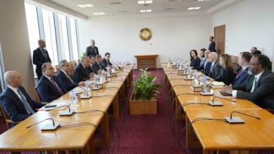 ‏‎وزير الخارجية يستقبل وفداً من مجلس النواب الأمريكي