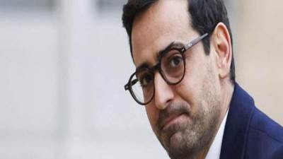 الخارجية الفرنسية تستدعي السفير الروسي لدى باريس على خلفية وفاة نافالني