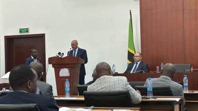 النقل: مستعدون للتعاون المشترك  في رفع كفاءة وتجديد شبكه الطرق الداخلية بتنزانيا