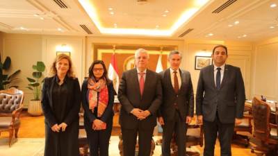 وزير التعليم العالي يبحث سبل دعم التعاون مع الوكالة الجامعية للفرانكوفونية