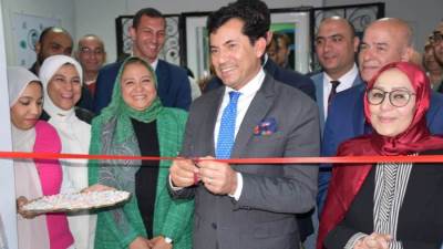 وزير الشباب والرياضة يفتتح أول حاضنة للأعمال التكنولوجية الرياضية MOYS