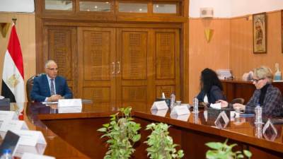 سويلم يلتقي مسئولي البنك الدولى لمتابعة دراسة مشروع "المرونة المناخية"