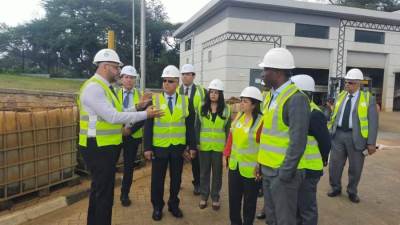 وزير النقل ووزير البنية التحتية الرواندي في جولة تفقدية لمشروع كيجالى بالك