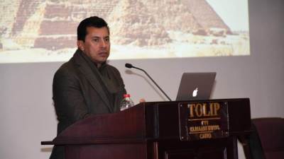 وزير الشباب والرياضة يلتقي الوفد الشبابي المُشارك في المهرجان العالمي للشباب في روسيا