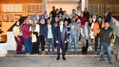 وزير الرياضة يودع ويشجع المشاركين في برنامج يالا كامب بجبل علبة