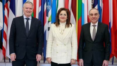 وزيرة التخطيط والتنمية الاقتصادية تلتقي الأمين العام للمنظمة لبحث تعزيز سبل التعاون 