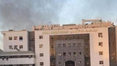 إعلام فلسطيني: وصول شهداء ومصابين لمجمع الشفاء الطبى جراء غارات الاحتلال