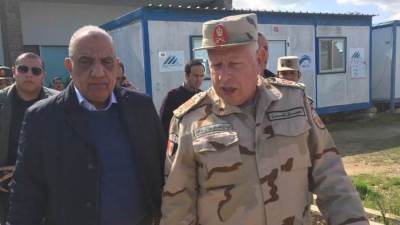  وزير قطاع الأعمال يتابع تنفيذ تطوير مجمع مصر للغزل والنسيج وصباغي البيضا بكفر الدوار