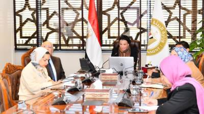 وزيرة البيئة: توجه الهيئة نحو التركيز على الأقتصاد الأزرق يدعم خطط التنمية المستدامة
