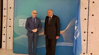 وزير الخارجية يلتقي بالمفوض السامي لحقوق الإنسان