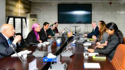 وزيرة البيئة تبحث مع السفيرة الأمريكية بالقاهرة تعزيز التعاون الثنائي