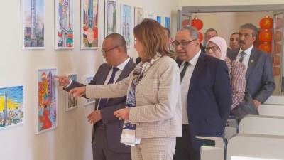 وزيرة الثقافة تفتتح معرض العاصمة الإدارية الجديدة في عيون أطفال مصر والصين