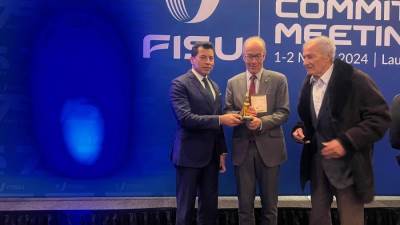 وزير الرياضة يشهد اجتماعات المكتب التنفيذي للإتحاد الدولي للرياضة الجامعية بسويسرا