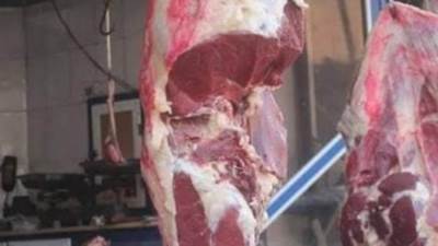 وزارة‫ الزراعة تطرح اللحوم البلدى فى معرضها بالدقى بـ300 جنيه طوال رمضان
