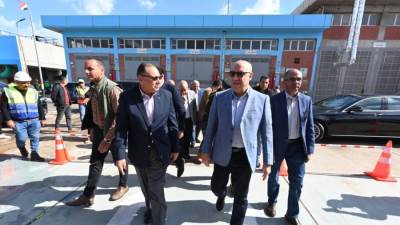 وزير الإسكان يصل الشرقية لمتابعة موقف خدمات المياه والصرف بالمحافظة