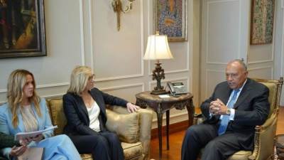 وزير الخارجية يستقبل كبيرة منسقي الأمم المتحدة للشئون الإنسانية وإعادة الإعمار في قطاع غزة