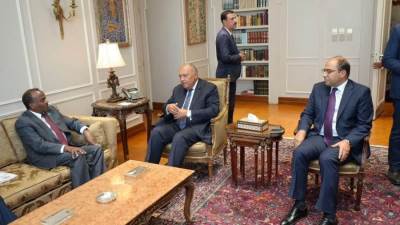 وزير الخارجية يستقبل القائم بأعمال وزير خارجية الصومال في القاهرة