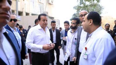 وزير الصحة يتفقد عدد من المستشفيات بمحافظتي القاهرة والشرقية