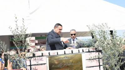 وزير التنمية ومحافظ الفيوم وممثلة الاتحاد الأوروبي يضعون حجر الأساس لمشروع المجمع الصناعي ومركز الخدمات المتكاملة للزيتون بيوسف الصديق