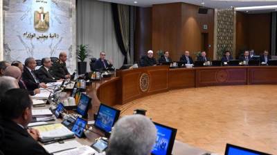 مواعيد العمل للعاملين بالجهاز الإداري للدولة من 9 صباحا – 2 ظهرا خلال رمضان