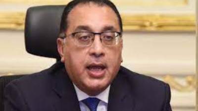 رئيس الوزراء يسقط الجنسية عن 5 أشخاص لتجنسهما بجنسية أجنبية دون إذن