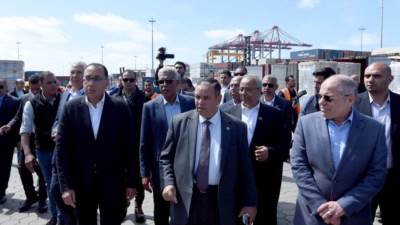 رئيس الجمارك: الإفراج عن بضائع بأكثر من 12 مليار دولار من يناير حتى الآن