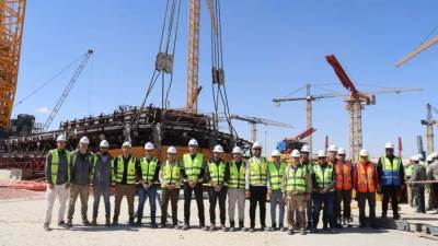 أعمال تركيب وعاء الاحتواء الداخلي لمبنى المفاعل بالوحدة النووية الأولى بالمحطة النووية بالضبعة