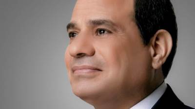 الرئيس السيسي يكرم أسر الشهداء خلال الندوة التثقيفية بمناسبة يوم الشهيد