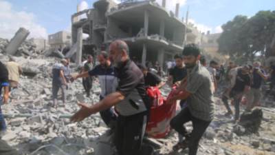 الصحة الفلسطينية: استشهاد فتاة بمجمع الشفاء الطبي نتيجة سوء التغذية