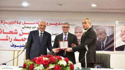 وزير العمل يلتقى العاملين بمديرية عمل محافظة الجيزة وحوار مفتوح بشأن "خطط وأهداف الوزارة"