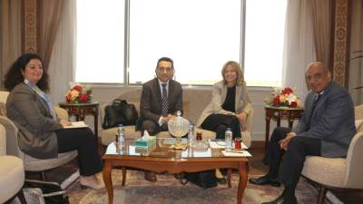 وزير قطاع الأعمال يستقبل سفيرة النرويج بالقاهرة لبحث تعزيز التعاون