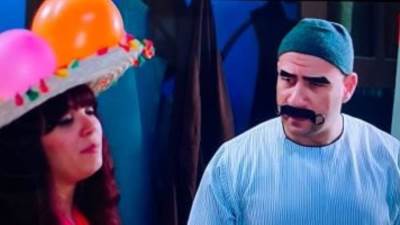 الكبير أوى 8 الحلقة 1.. مربوحة تفزع الكبير بملابس غريبة