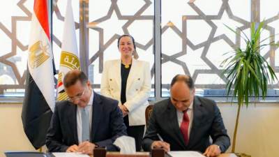 وزيرة البيئة تشهد توقيع اتفاقية مشروع الغردقة الخضراء بتمويل 3 مليون دولار
