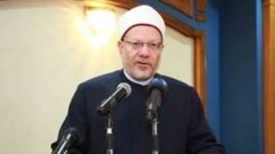 مفتى الجمهورية: من يصوم ولا يصلي.. محسن بصومه مُسىء بتركه للصلاة