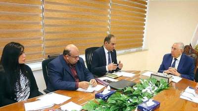 وزير الزراعة: يبحث تعزيز تطبيقات برامج الابتكار والتكنولوجيا في مجال الزراعة