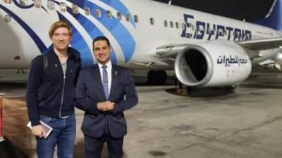 الفنان العالمى دومينال جليسون يصل القاهرة لتصوير مشاهد فيلمه الجديد فى الأهرامات