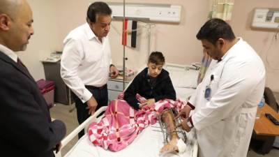 وزير الصحة يزور مصابي أحداث غزة بمعهد ناصر